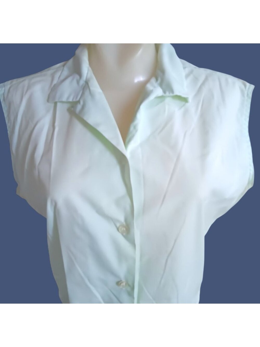 Vintage Women's Top Medium 36 Sleeveless Sherbet Green Button-Up Blouse 1960's